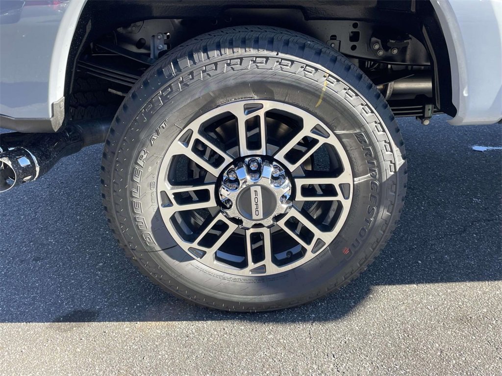 New 2026 Ford F250 Platinum image 7