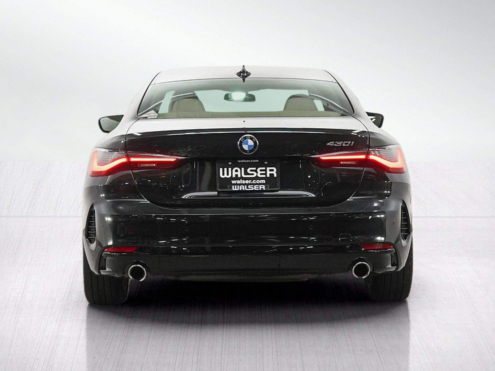 Used 2021 BMW 430i Coupe w/ Convenience Package RWD image 4