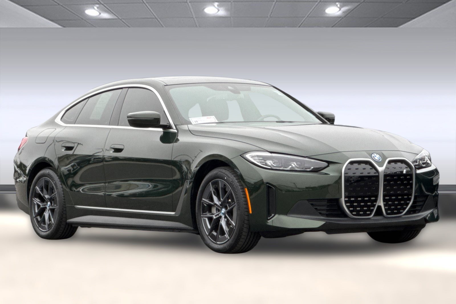 Certified 2023 BMW i4 eDrive35 w/ Premium Package image 6