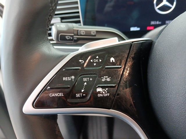 Used 2025 Mercedes-Benz GLS 450 4MATIC image 15