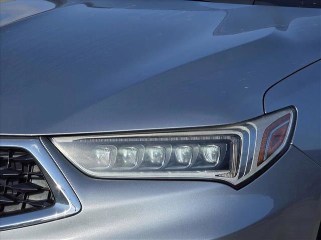 Used 2018 Acura TLX image 9