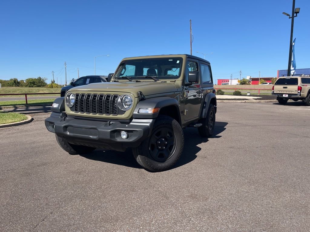Used 2025 Jeep Wrangler Sport image 1