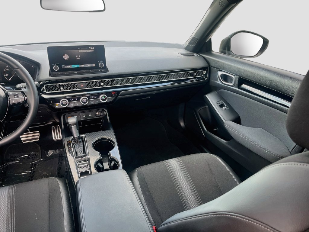 Used 2025 Honda Civic Sport image 23
