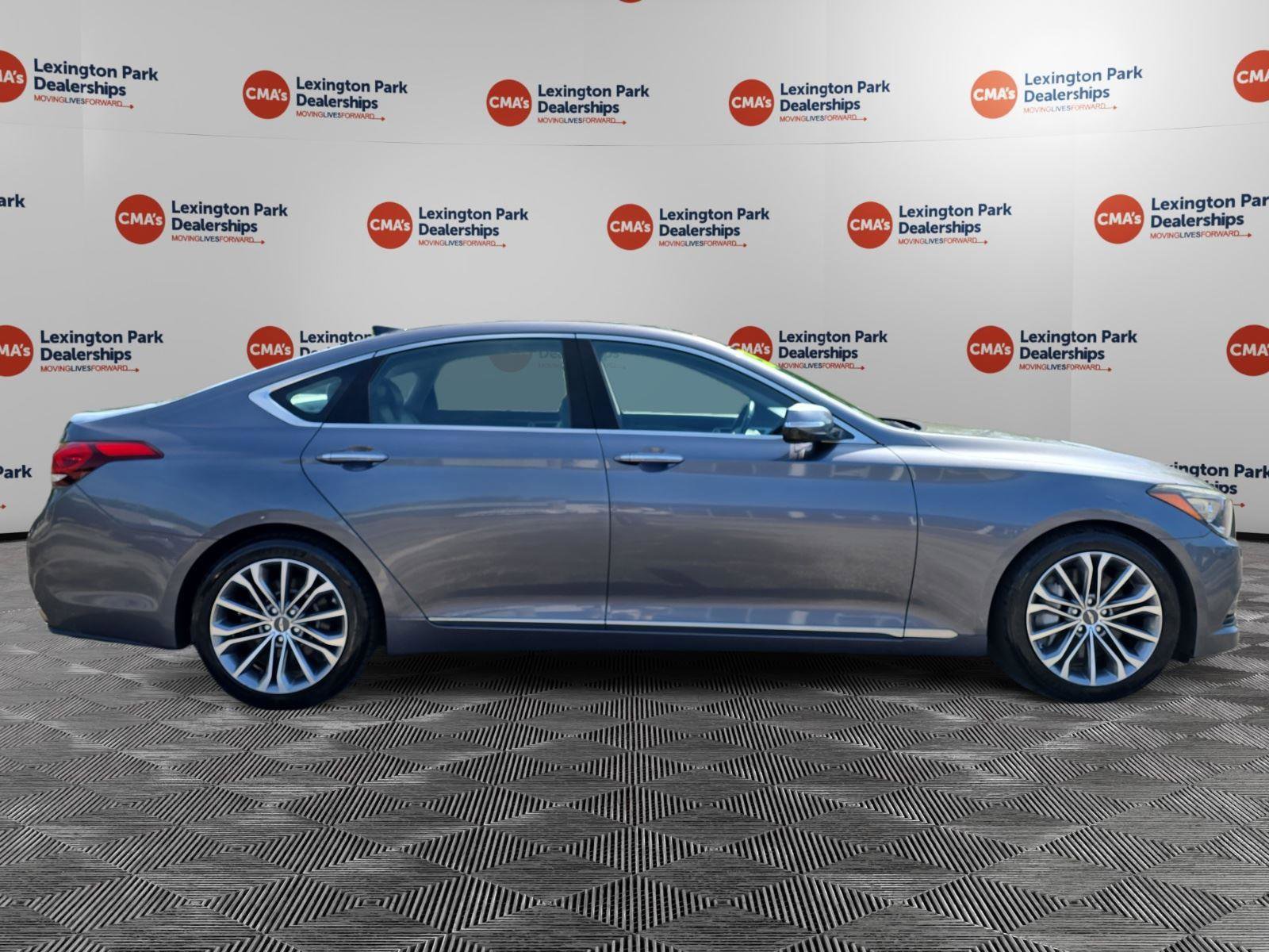 Used 2015 Hyundai Genesis 3.8 w/ Option Group 03 AWD/4WD image 8