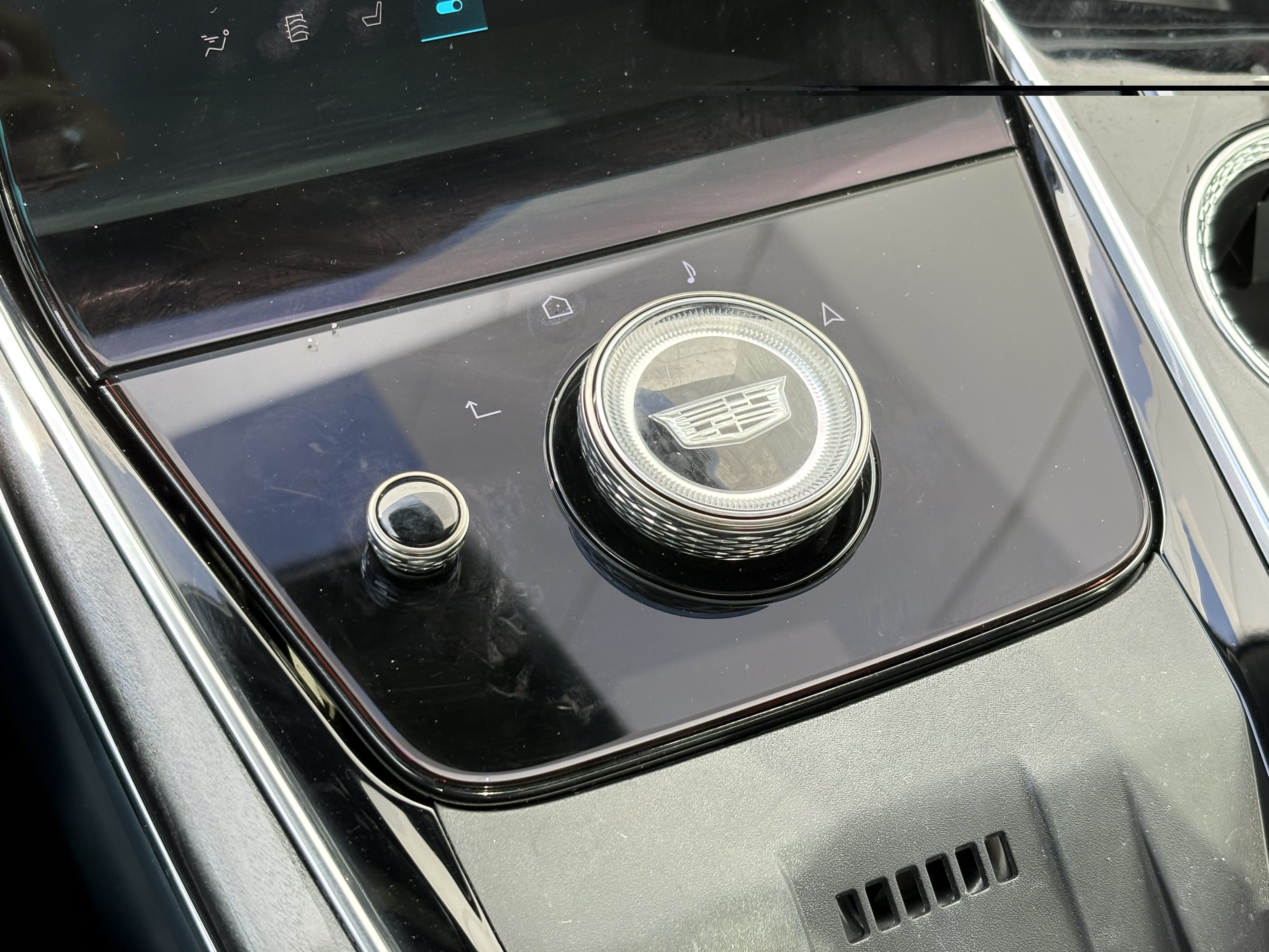 Used 2026 Cadillac Escalade IQ Sport 2 AWD/4WD image 32