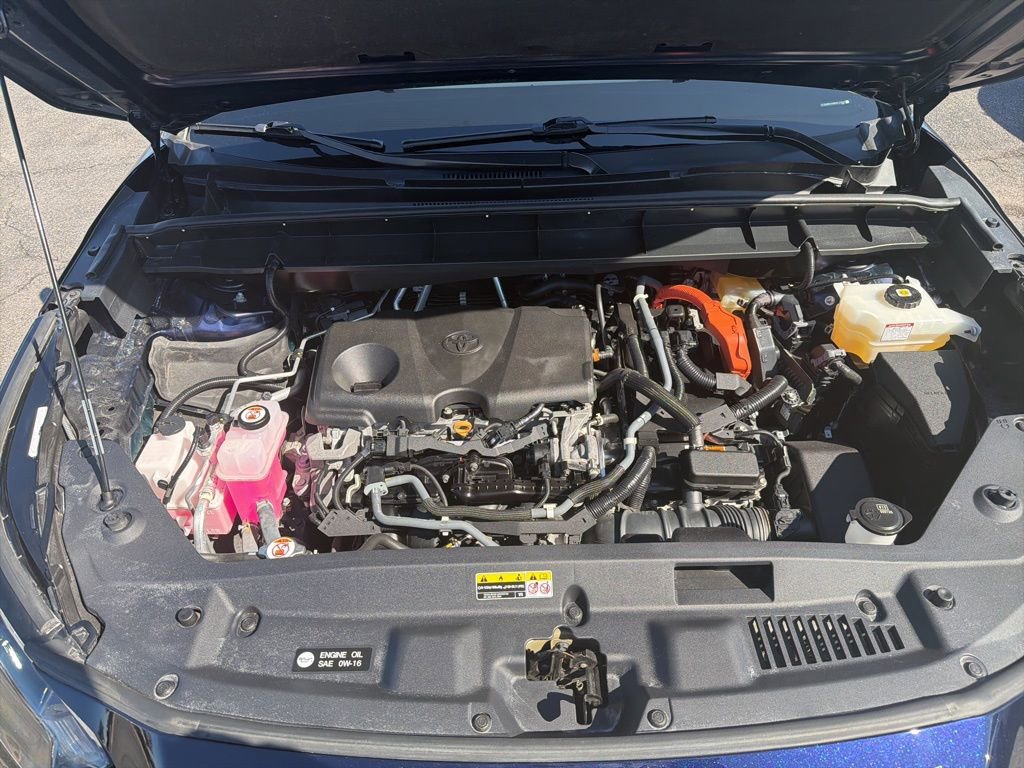 Used 2021 Toyota Highlander XLE image 9