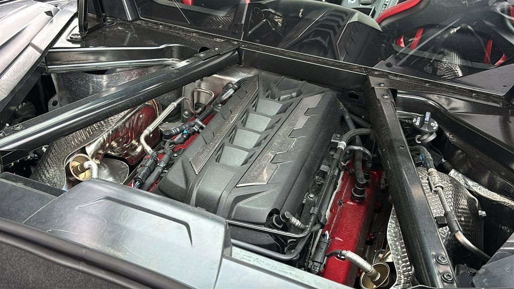 Used 2024 Chevrolet Corvette Stingray Coupe w/ 1LT image 33