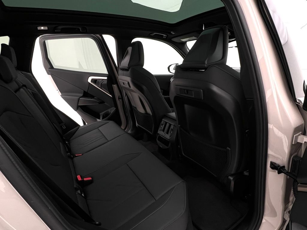 Certified 2025 BMW X3 xDrive30i w/ Convenience Package AWD/4WD image 14