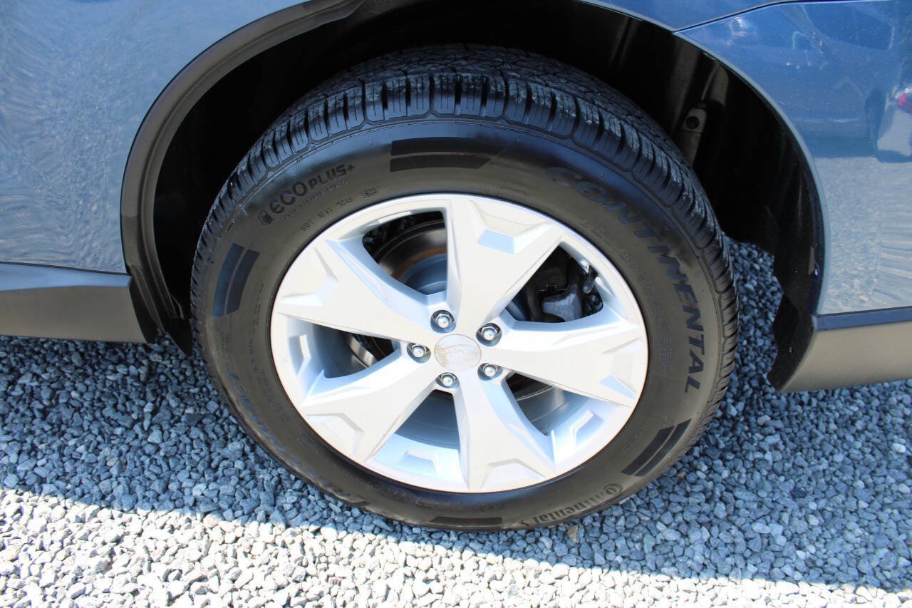 Used 2014 Subaru Forester 2.5i Premium AWD/4WD image 26