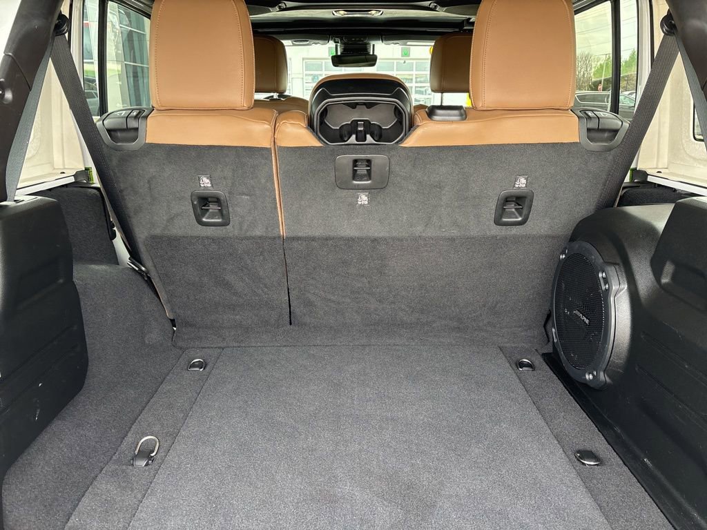 Used 2021 Jeep Wrangler Unlimited Rubicon image 15