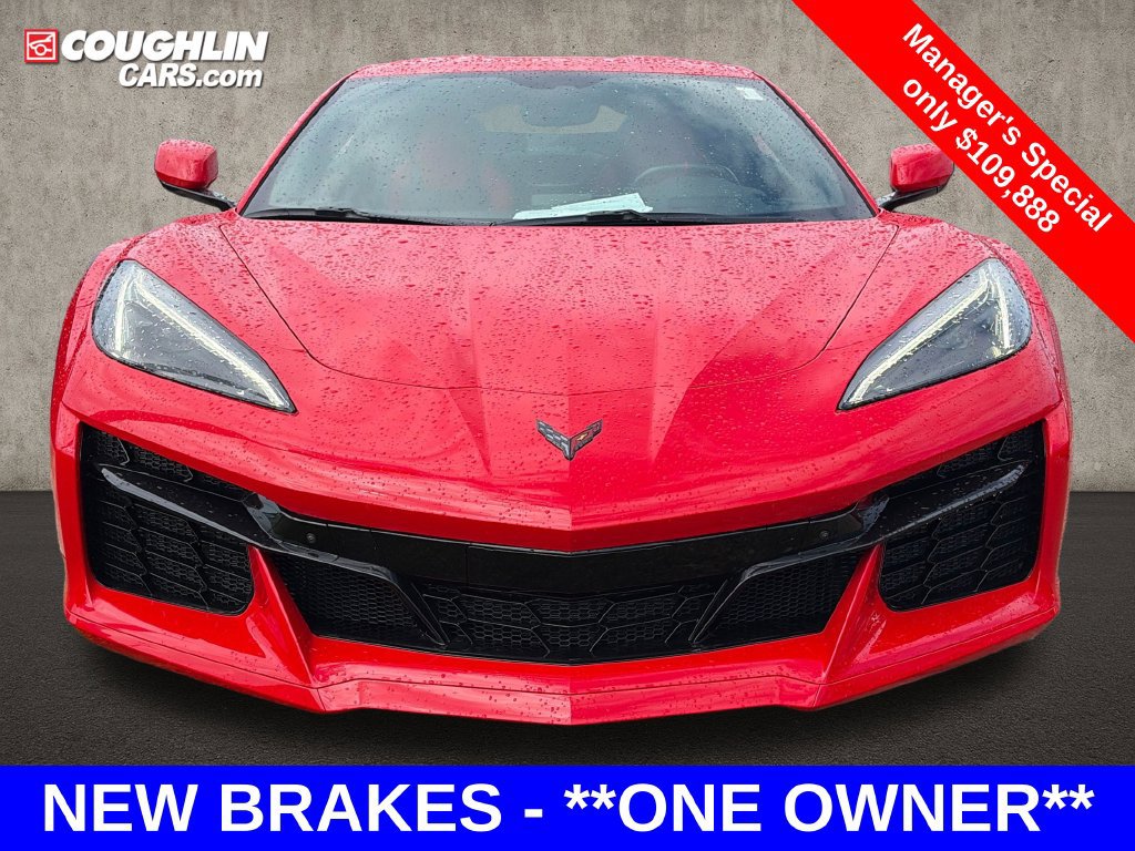 Used 2023 Chevrolet Corvette Z06 w/ Stealth Interior Trim Package RWD image 2