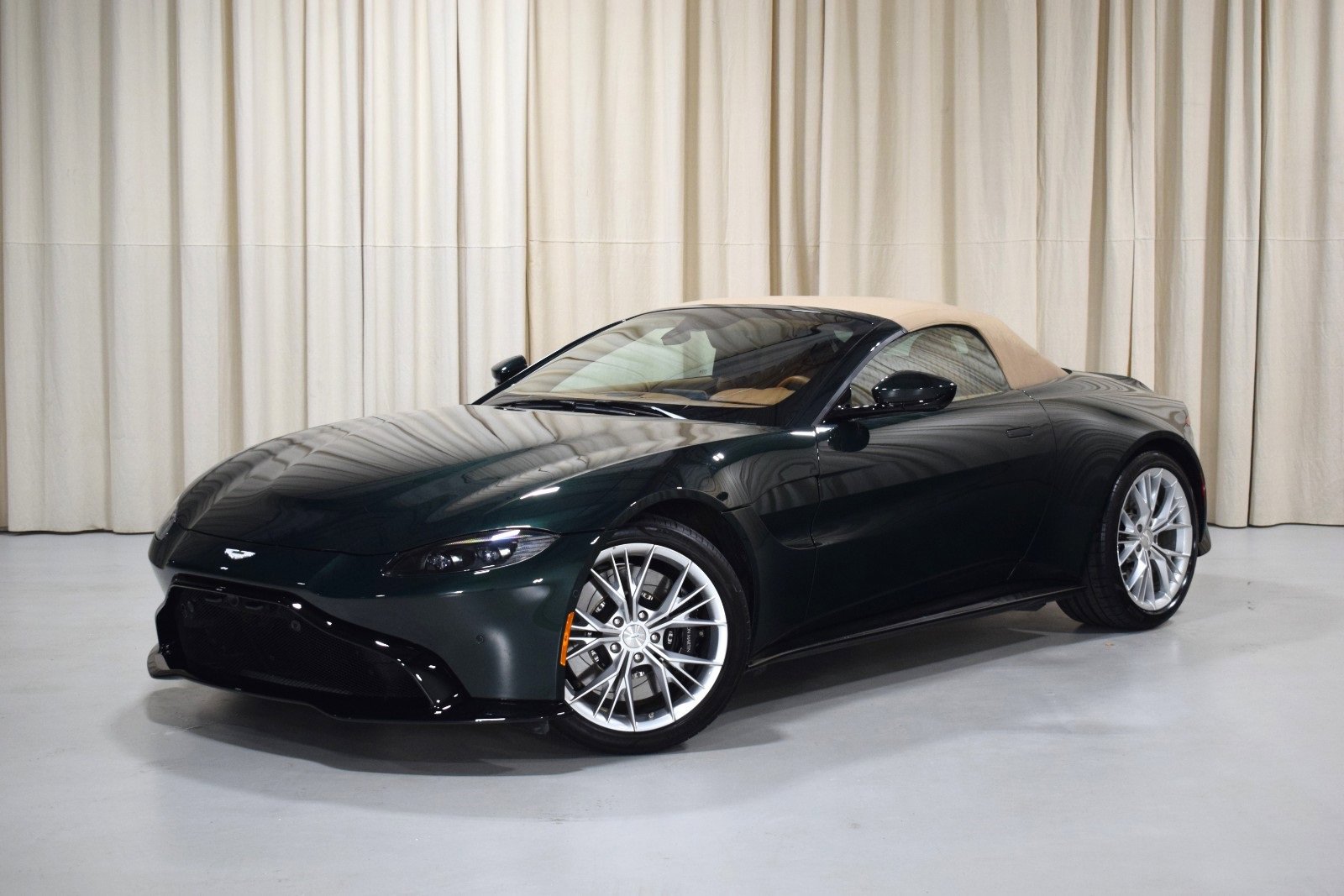 Used 2021 Aston Martin V8 Vantage Roadster