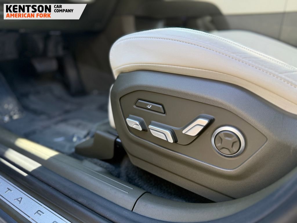 Used 2025 Hyundai Santa Fe Calligraphy image 37