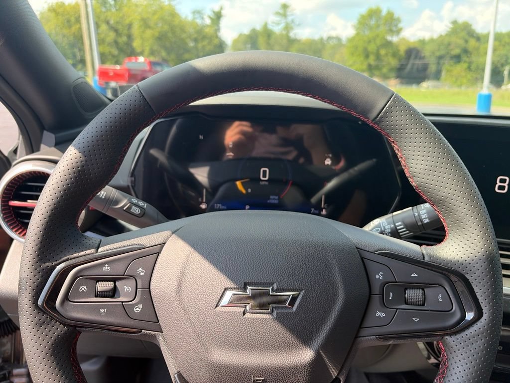 New 2026 Chevrolet Trax RS w/ Driver Confidence Package FWD image 20