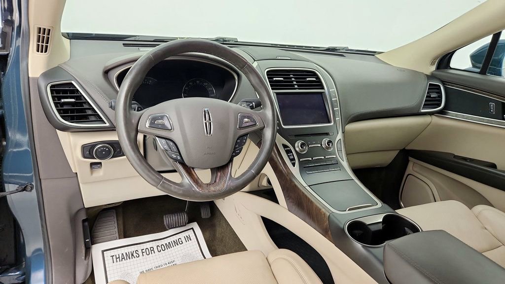 Used 2016 Lincoln MKX Reserve w/ Technology Package image 13