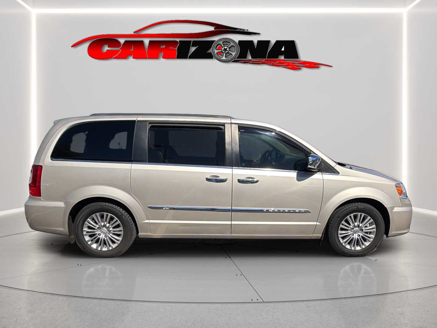Used 2015 Chrysler Town & Country Touring-L w/ Driver Convenience Group FWD image 12
