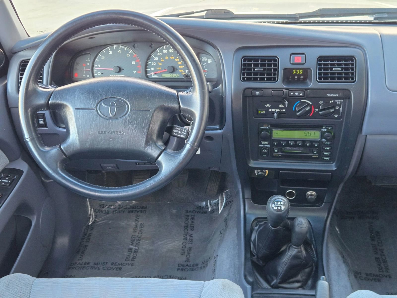 Used 2000 Toyota 4Runner SR5 image 26