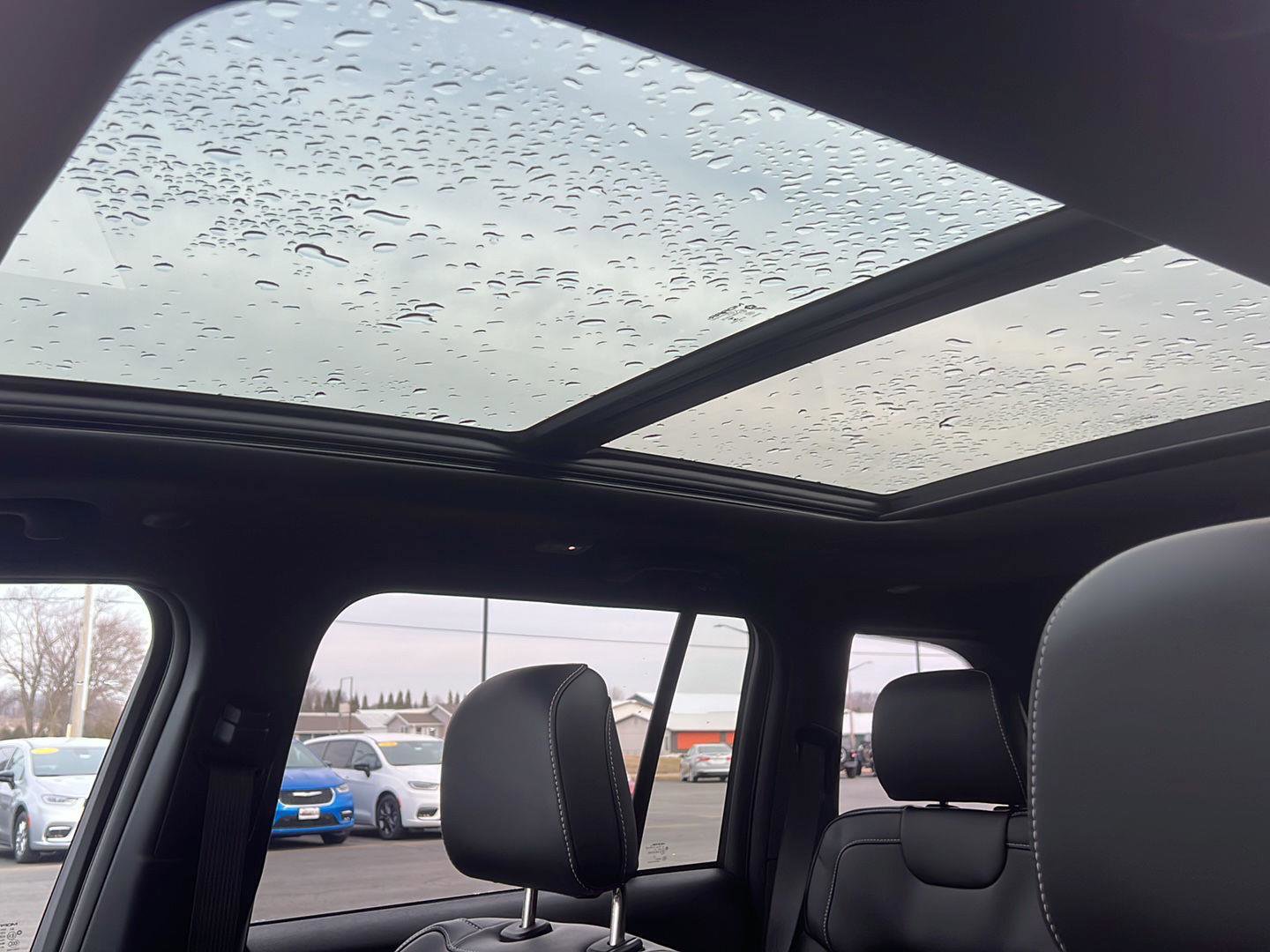 New 2026 Jeep Grand Cherokee Limited image 12