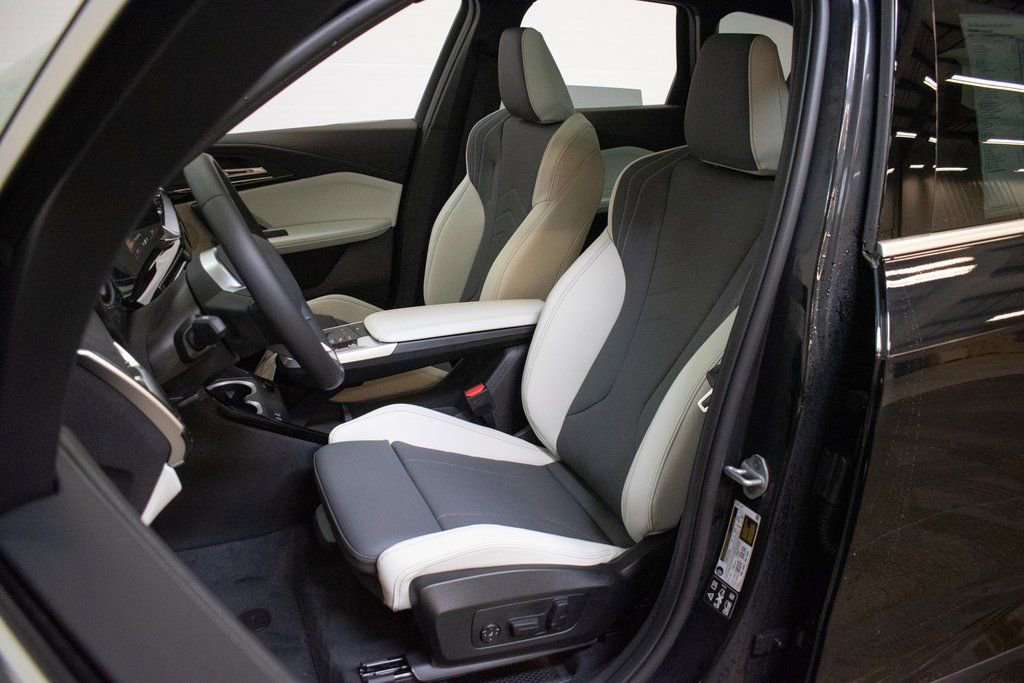 New 2026 BMW X1 xDrive28i w/ Convenience Package image 21