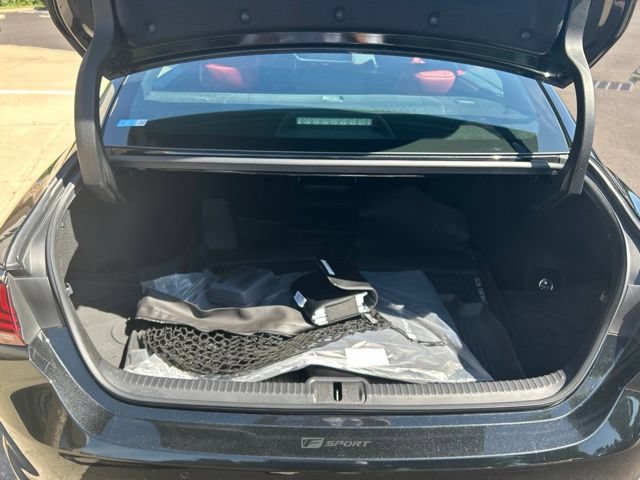 Used 2022 Lexus ES 300h F Sport w/ Accessory Package 2 FWD image 10
