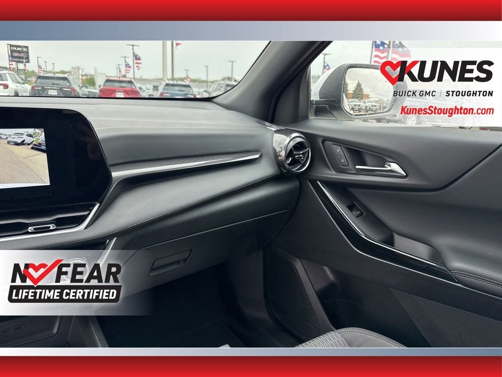 Used 2026 Chevrolet Equinox LT AWD/4WD image 46