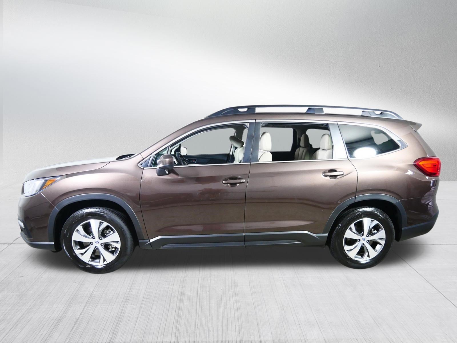 Used 2020 Subaru Ascent Premium w/ Convenience Package AWD/4WD image 4