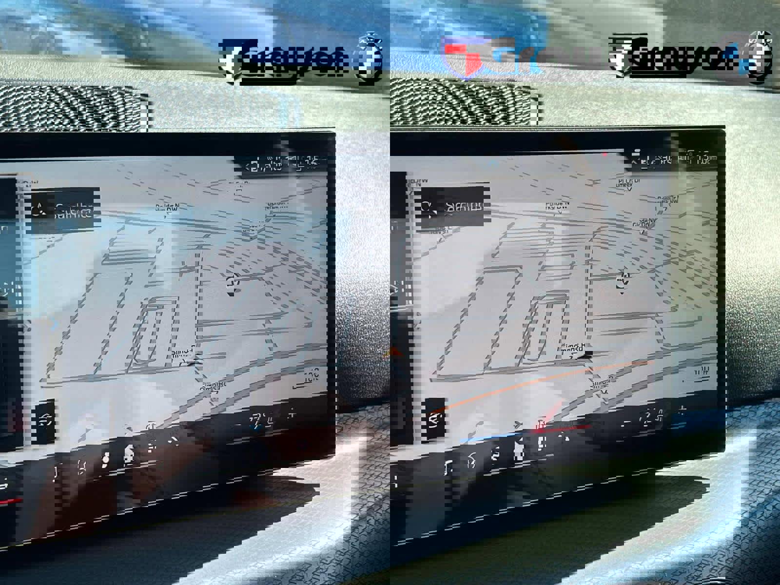 Used 2025 BMW 430i xDrive Coupe w/ Premium Package image 33