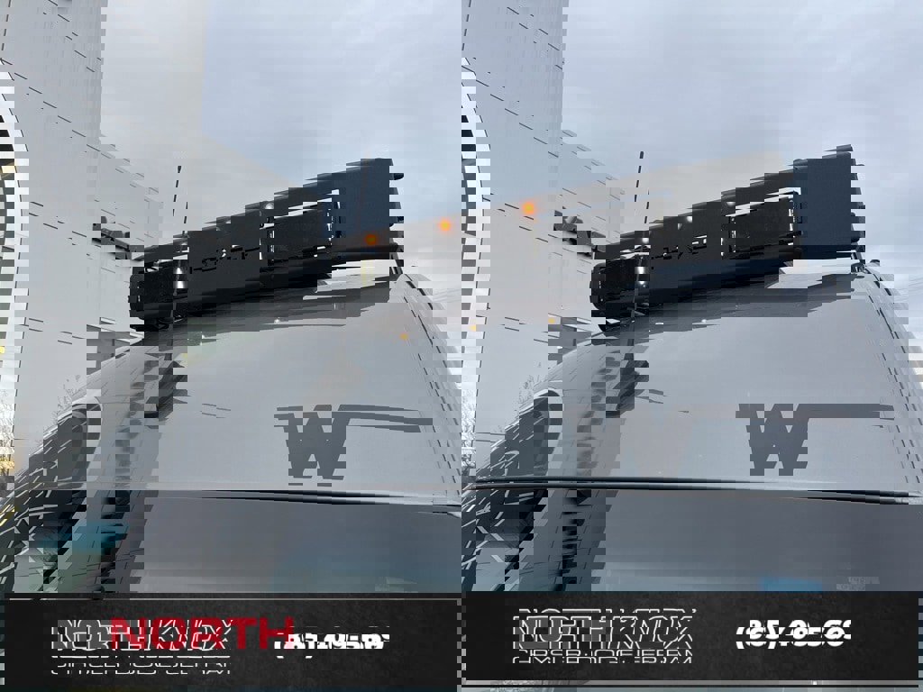 Used 2023 Mercedes-Benz Sprinter 144 Cargo image 3