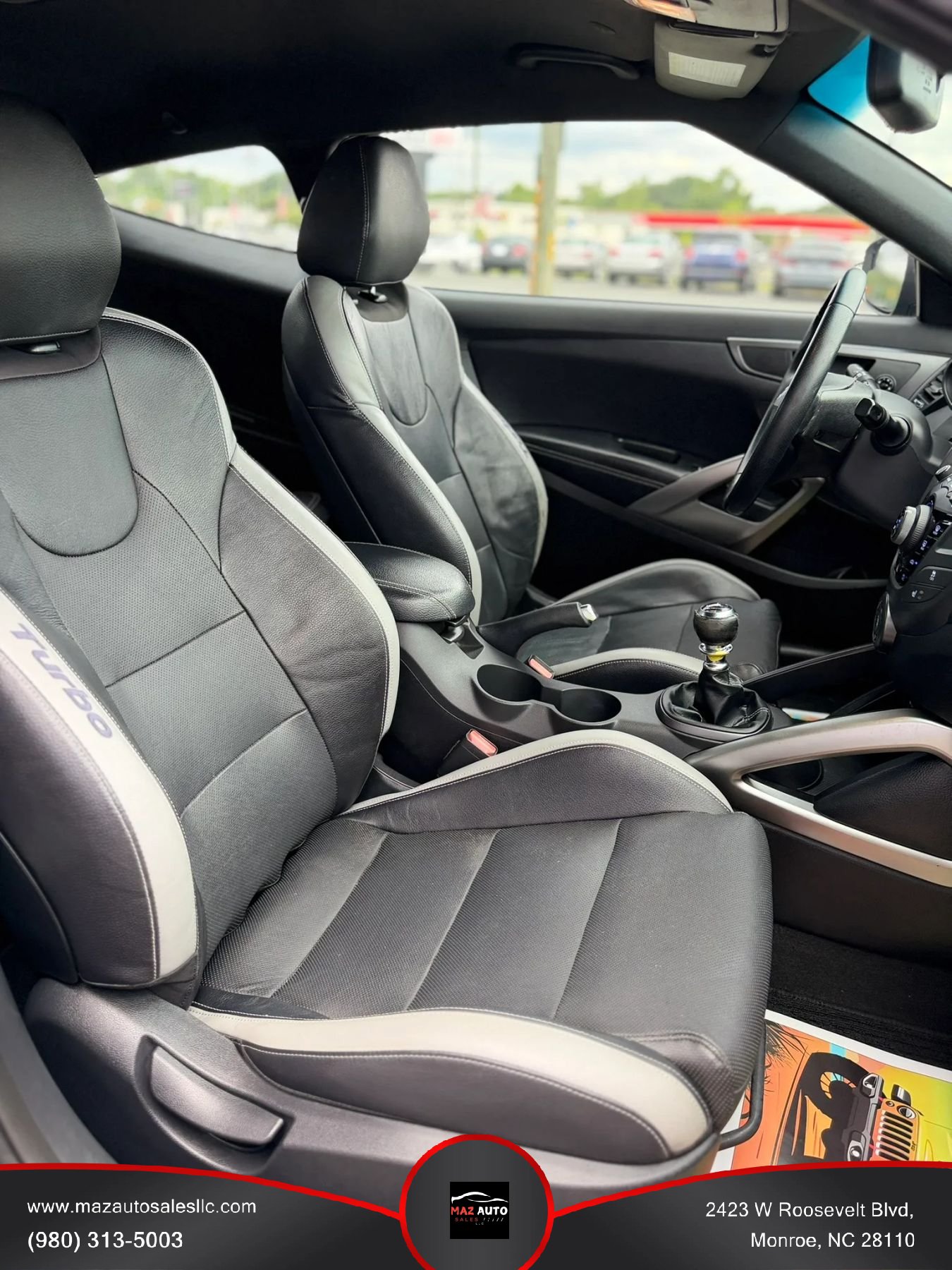 Used 2016 Hyundai Veloster Turbo FWD image 15