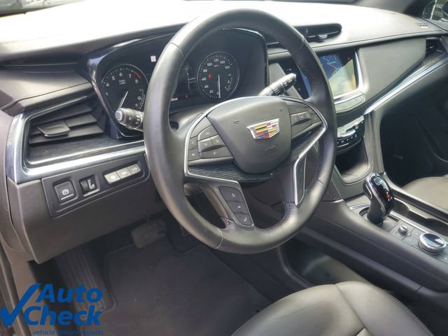 Certified 2024 Cadillac XT5 Premium Luxury w/ Technology Package FWD image 18