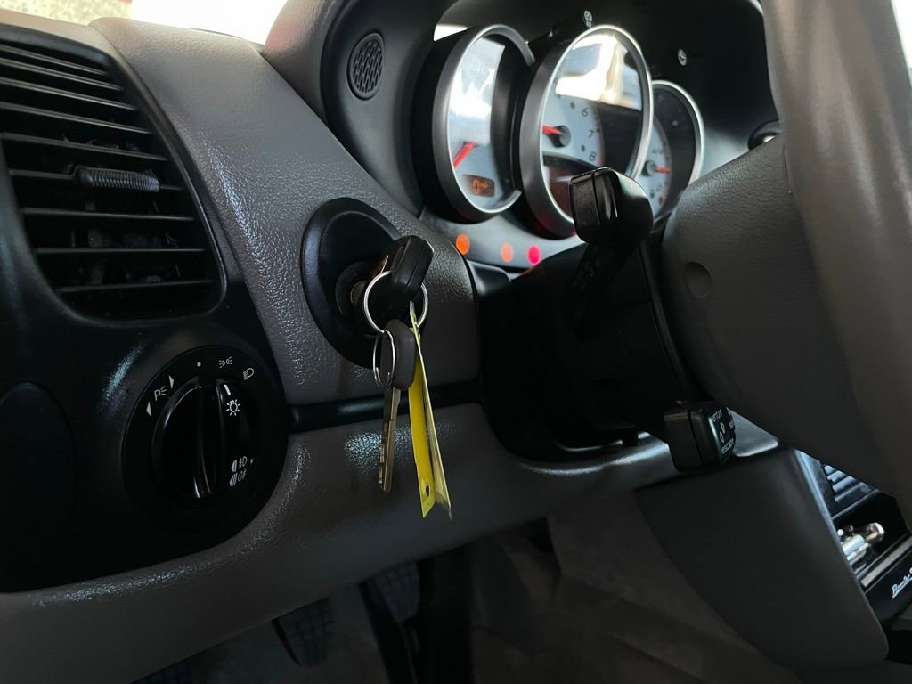 Used 2003 Porsche Boxster S image 16