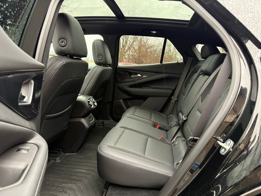 Used 2024 Chevrolet Blazer EV LT image 48