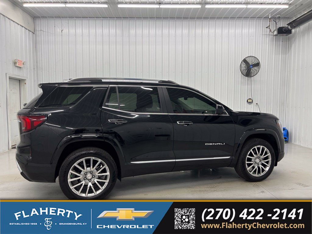Used 2026 GMC Terrain Denali AWD/4WD image 2