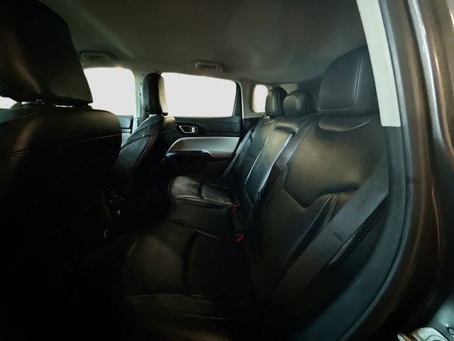 Used 2022 Jeep Compass Limited image 24