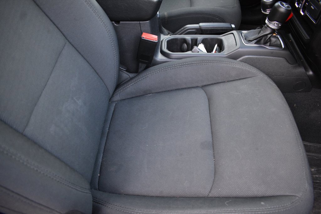 Used 2023 Jeep Wrangler Willys image 25