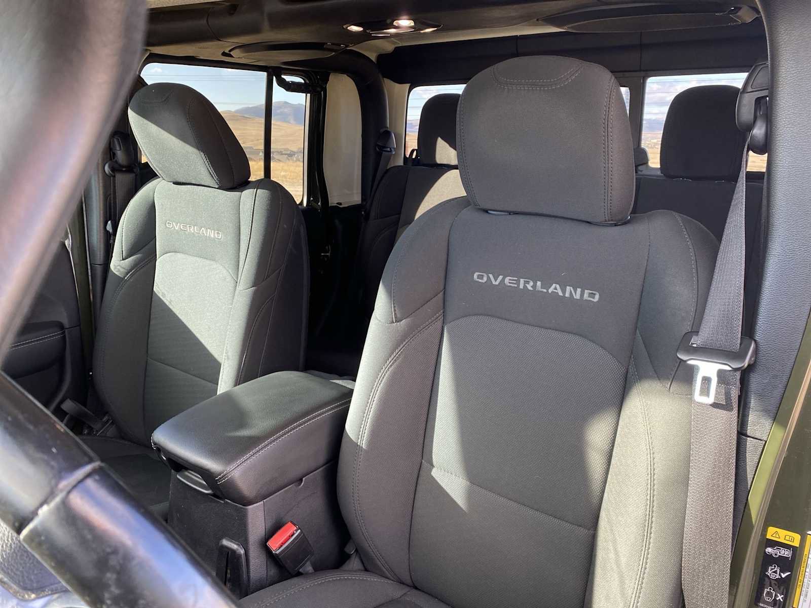 Used 2022 Jeep Gladiator Overland w/ Trailer Tow Package image 14