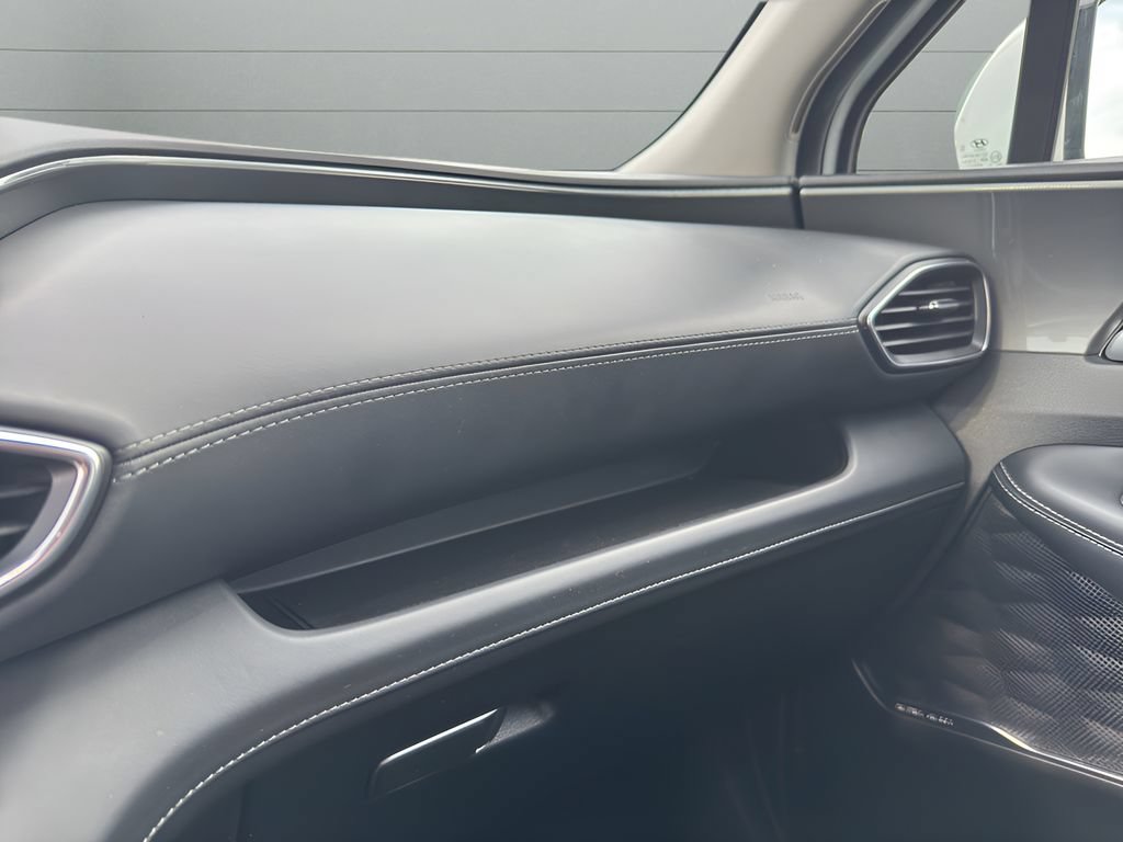 Used 2022 Hyundai Santa Fe SEL w/ Convenience + Premium Package FWD image 14