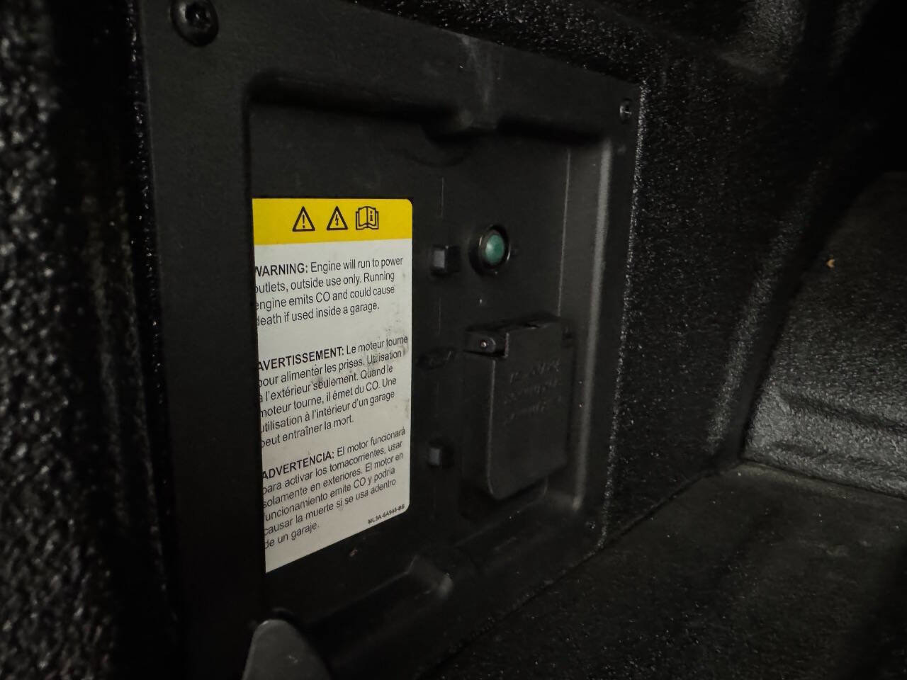 Used 2023 Ford F150 XL w/ XL Chrome Appearance Package image 15