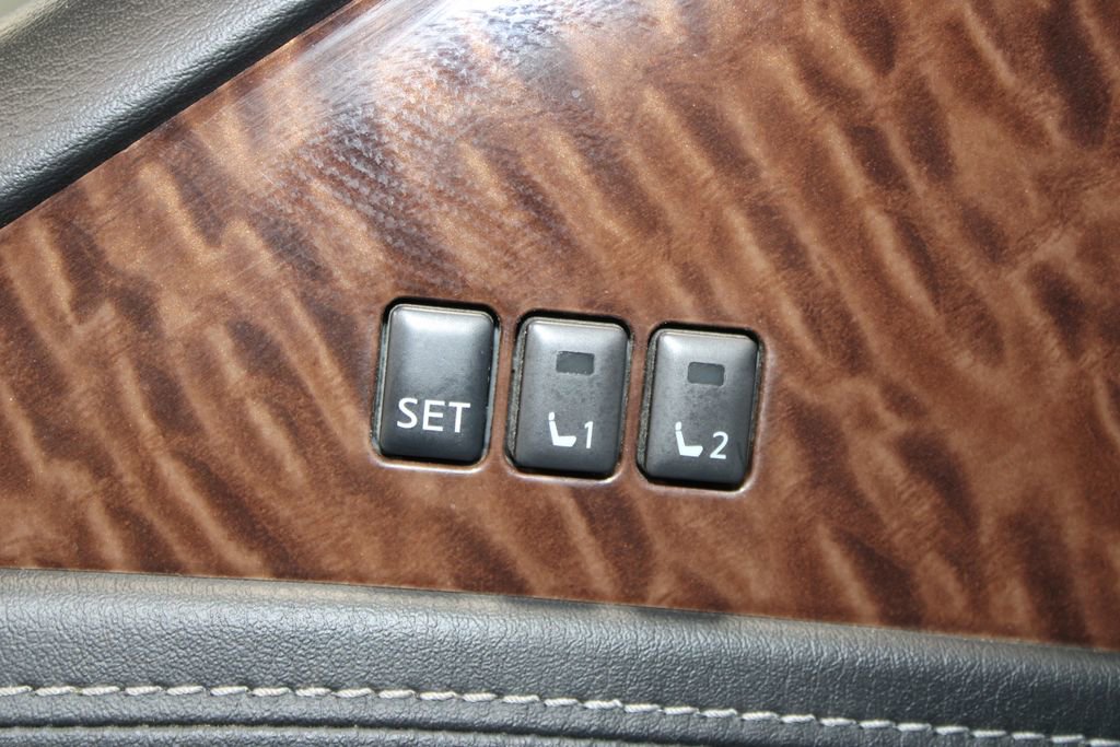 Used 2018 Nissan Armada Platinum w/ Captain Seat Package image 53