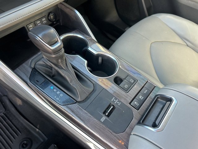 Used 2022 Toyota Highlander Limited image 27