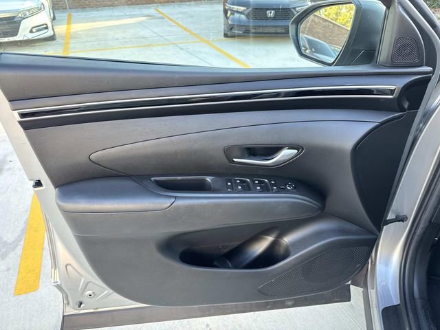 Used 2023 Hyundai Tucson SE FWD image 19