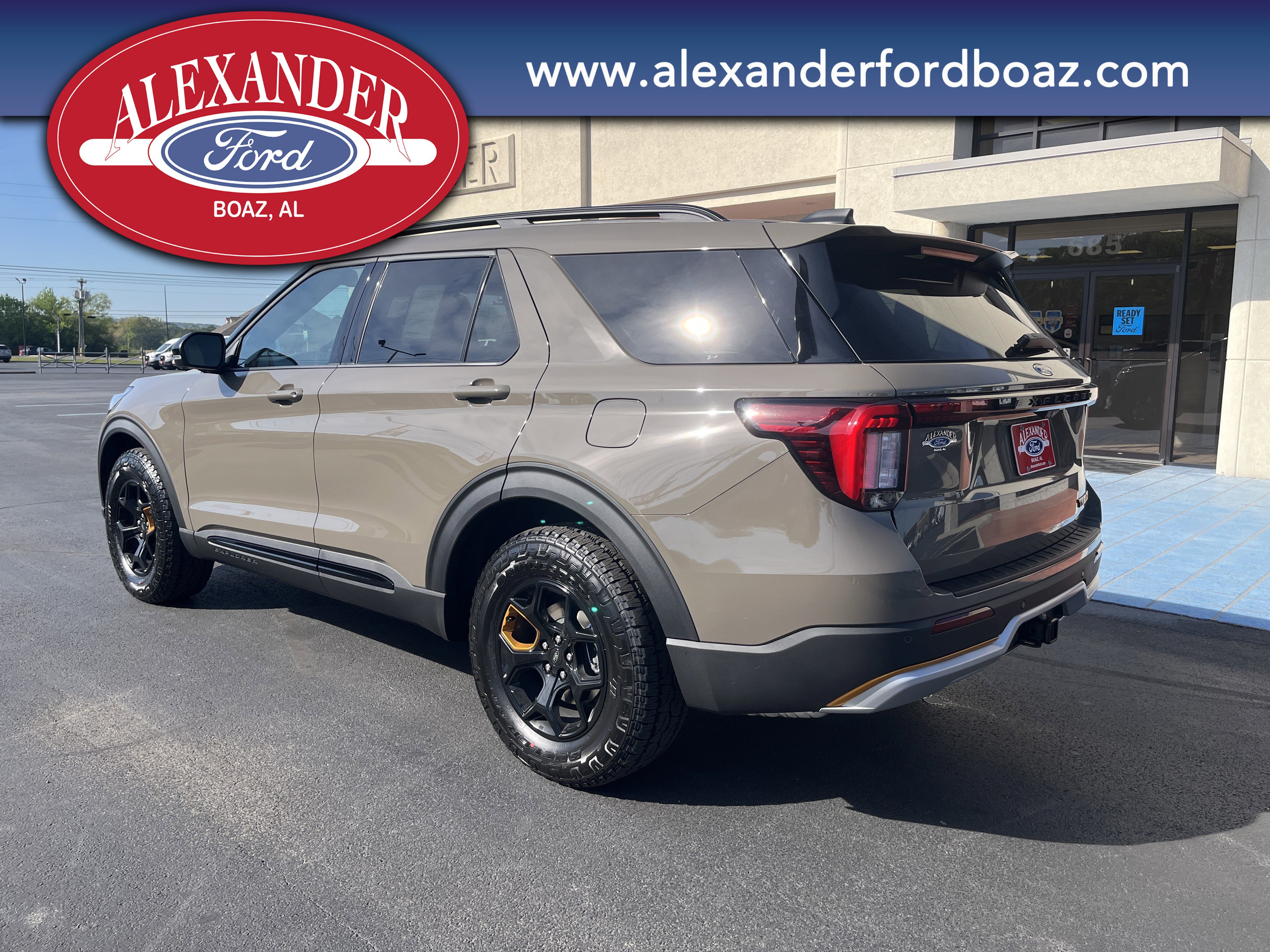 New 2026 Ford Explorer Tremor image 2
