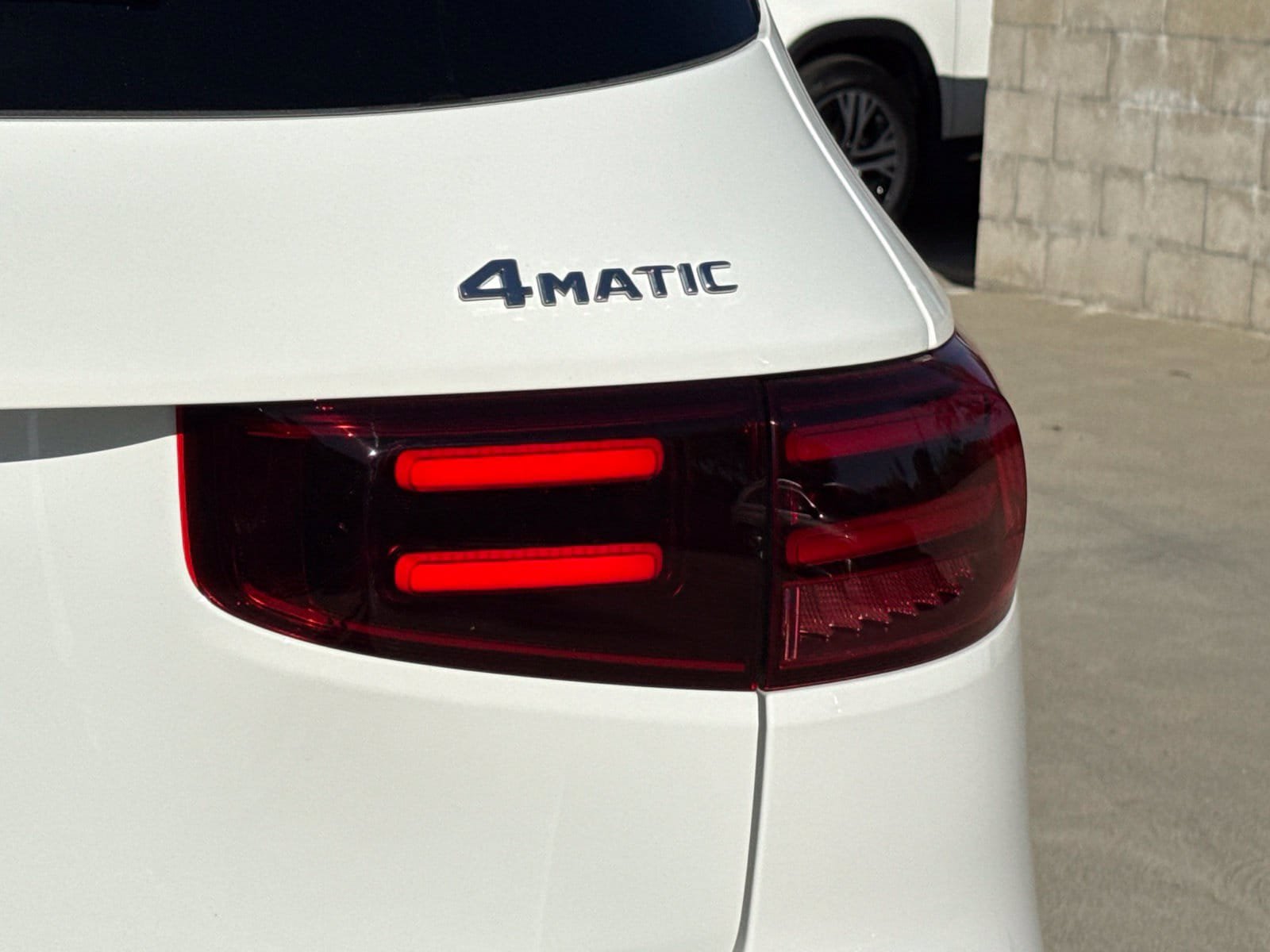 New 2026 Mercedes-Benz GLB 250 4MATIC image 10