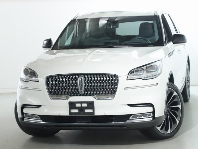 Used 2020 Lincoln Aviator Reserve w/ Equipment Group 202A image 3