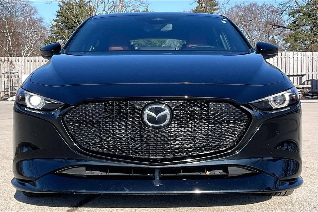 Certified 2025 MAZDA MAZDA3 Hatchback w/ Appearance Package image 3
