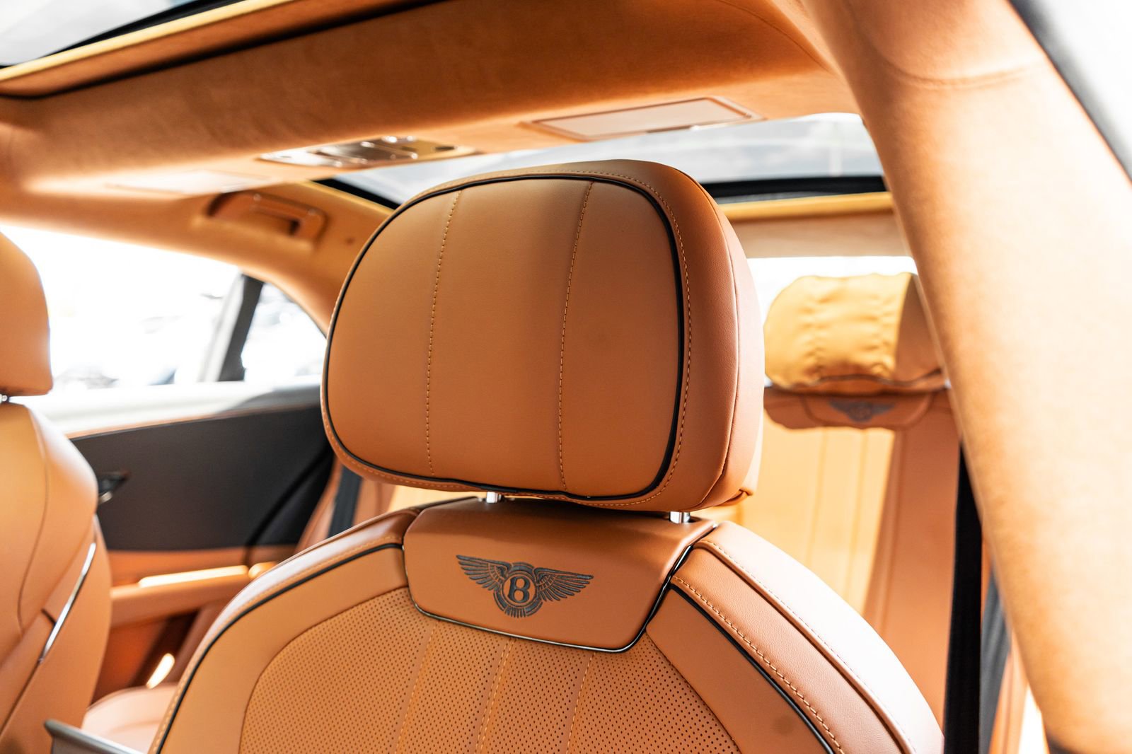 New 2026 Bentley Flying Spur Plug-In Hybrid AWD/4WD image 28