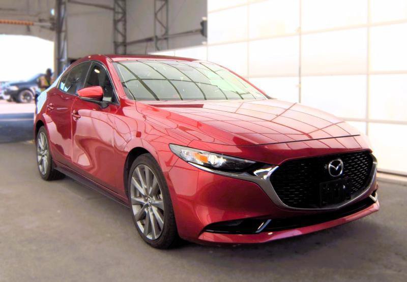 Used 2025 MAZDA MAZDA3 s FWD image 2