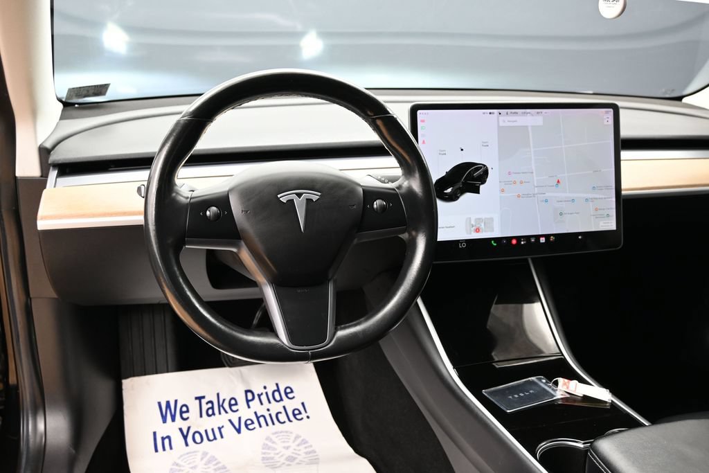 Used 2018 Tesla Model 3 Long Range RWD image 38