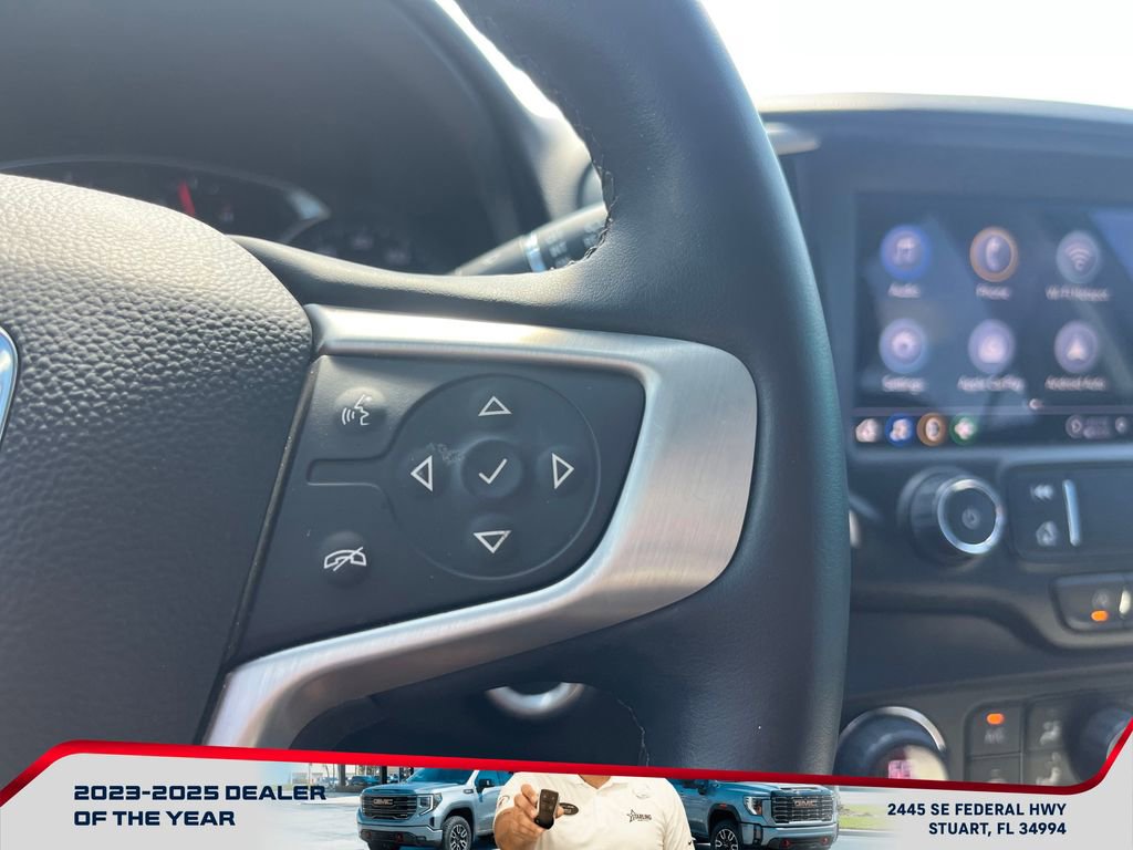 Used 2023 GMC Terrain SLT w/ Tech Package FWD image 27