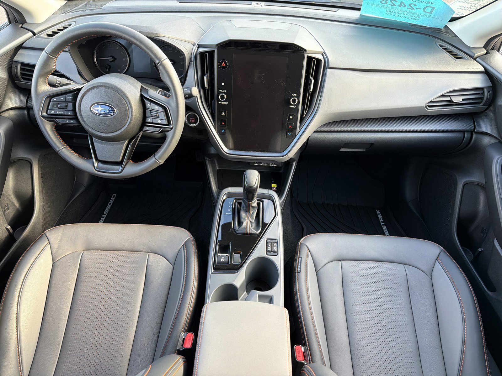 Certified 2025 Subaru Crosstrek 2.5i Limited w/ Crosstrek Mirror Package image 10